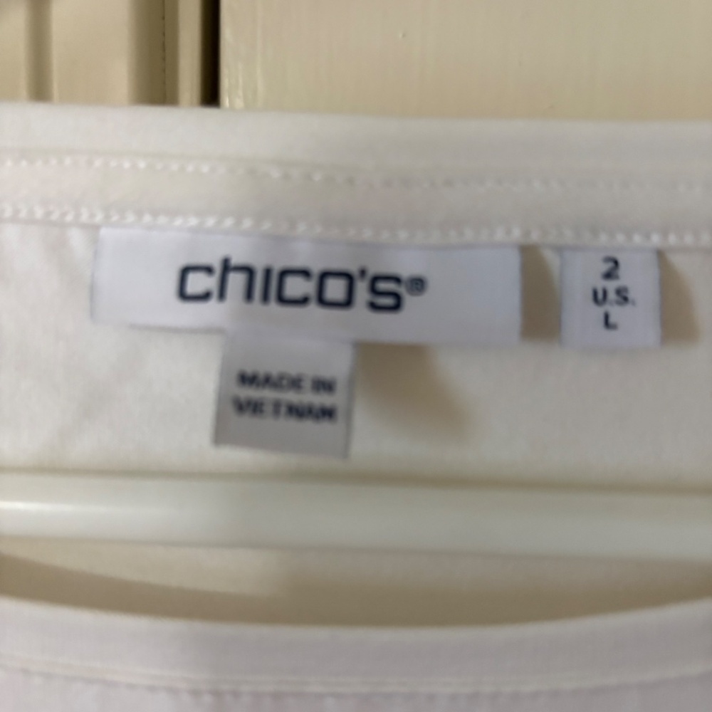 Chico's tee with sequin embellished American flag, size 2 - Picture 4 of 6